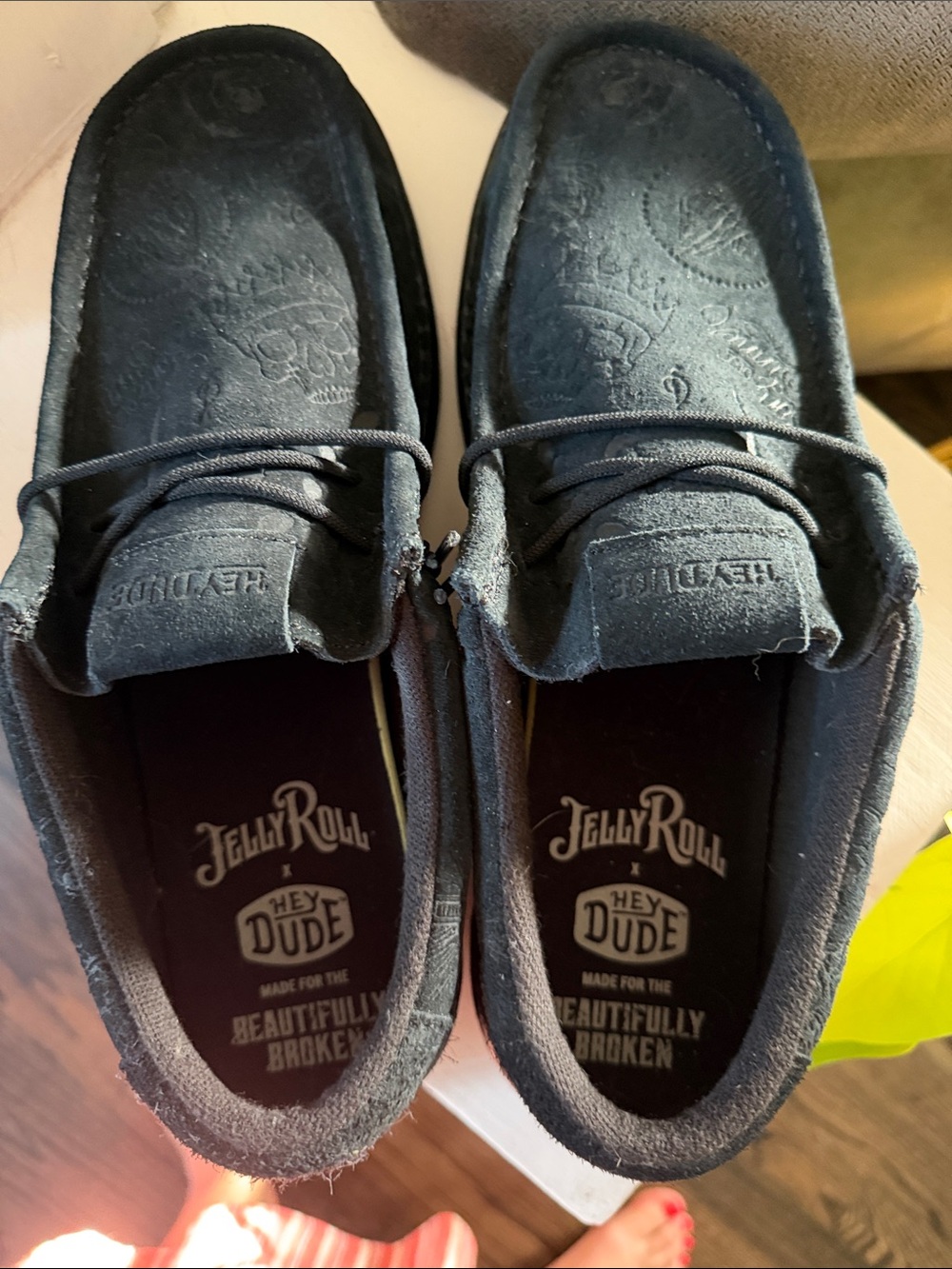 Jelly Roll Hey Dude Men's Black Suede Slip-On Lace-Up Loafers

(NEVER WORN) - Picture 2 of 4